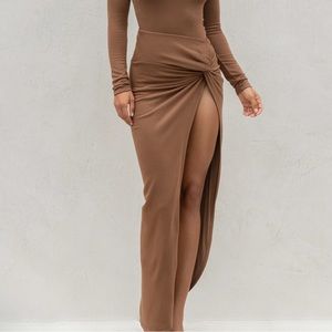 🆕JLUXLABEL ASYMMETRICAL CHOCOLATE BROWN TAKE YOU THERE MAXI SKIRT SIZE SMALL